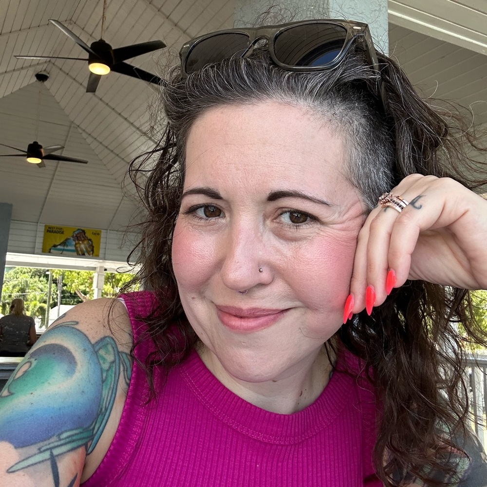 Meet your Posher, Sara